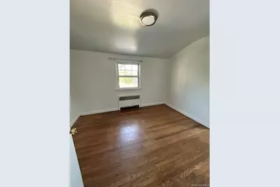 200 Crescent Place #2nd fl, Yonkers, NY 10704 - Photo 2