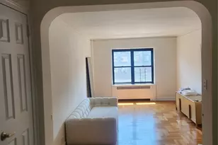 190 E Mosholu Pkwy S, Bronx, NY 10458 - Photo 2