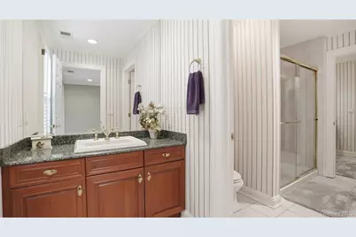 40 Pembroke Drive, Glen Cove, NY 11542 - Photo 26