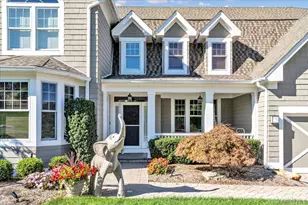 40 Pembroke Dr, Glen Cove, NY 11542 - Photo 30