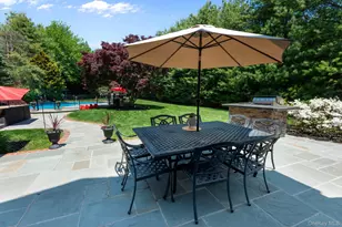 34 Ketchum Ct, East Northport, NY 11731 - Photo 6