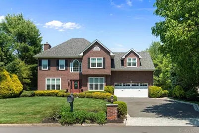34 Ketchum Court, East Northport, NY 11731 - Photo 1