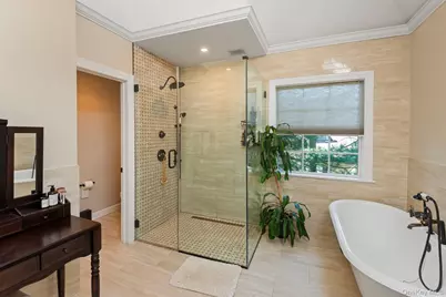 34 Ketchum Court, East Northport, NY 11731 - Photo 40