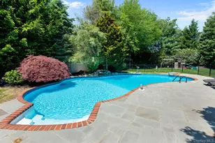 34 Ketchum Ct, East Northport, NY 11731 - Photo 10