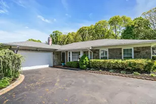 17 Priscilla Ave, Holtsville, NY 11742 - Photo 6