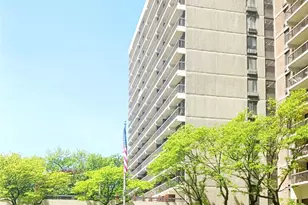 152-18 Union Tpke, Flushing, NY 11367 - Photo 1