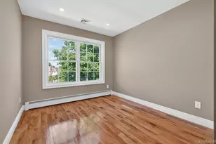 250 Bennett Ave, Hempstead, NY 11550 - Photo 34