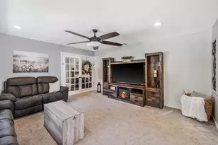 121 Selden Blvd, Centereach, NY 11720 - Photo 6