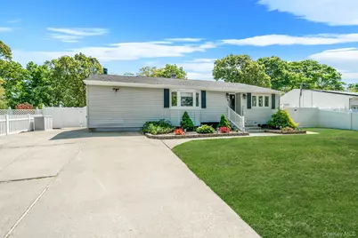 121 Selden Boulevard, Centereach, NY 11720 - Photo 2