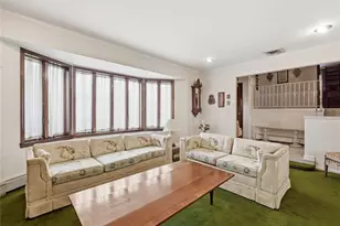 70 Polo Rd, Massapequa, NY 11758 - Photo 12