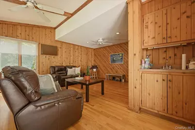219 Kilburn Road, Garden City, NY 11530 - Photo 18