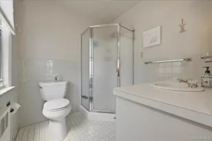 219 Kilburn Rd, Garden City, NY 11530 - Photo 22
