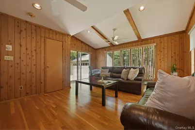219 Kilburn Road, Garden City, NY 11530 - Photo 12