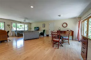 37 Crescent Bow, Ridge, NY 11961 - Photo 6