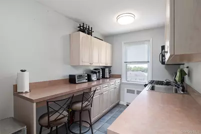 251-38 71st Avenue #80B, Bellerose, NY 11426 - Photo 8