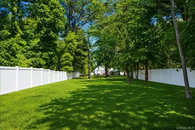 80 Mount Pleasant Road, Smithtown, NY 11787 - Photo 24