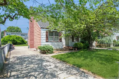 288 Semton Boulevard, Franklin Square, NY 11010 - Photo 1