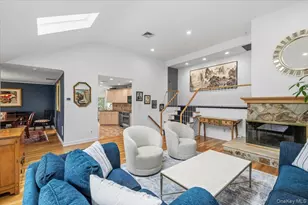 23 Maytime Ct, Jericho, NY 11753 - Photo 8