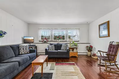 319 Rockaway Street, Islip Terrace, NY 11752 - Photo 4