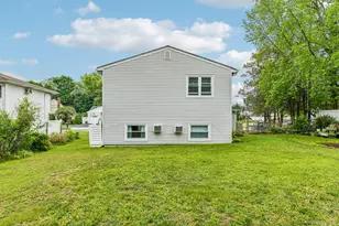 319 Rockaway St, Islip Terrace, NY 11752 - Photo 34