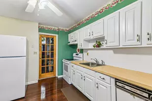 319 Rockaway St, Islip Terrace, NY 11752 - Photo 16