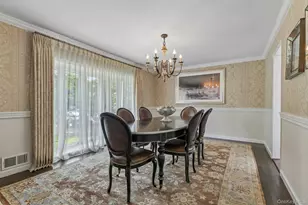 1 Lakeville Ct, East Hills, NY 11576 - Photo 10