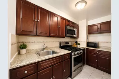 8616 60th Avenue #3P, Elmhurst, NY 11373 - Photo 6