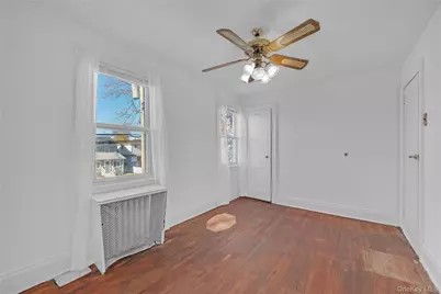 1357 Langdon Boulevard, Rockville Centre, NY 11570 - Photo 8