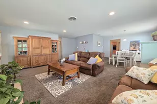 36 Holly Hill Ln, Coram, NY 11727 - Photo 4