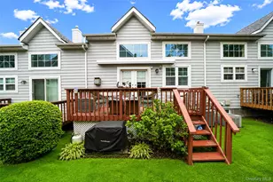 89 Northwood Blvd, Central Islip, NY 11722 - Photo 4