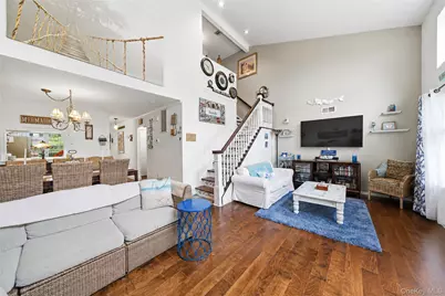 89 Northwood Boulevard, Central Islip, NY 11722 - Photo 12