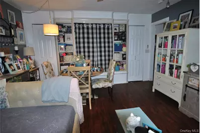 20 Burbank Street #O-B, Yonkers, NY 10710 - Photo 8