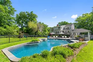 12 Kolbert Dr, Scarsdale, NY 10583 - Photo 2