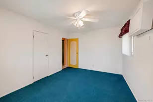 27 Clinton Ln, Hicksville, NY 11801 - Photo 14