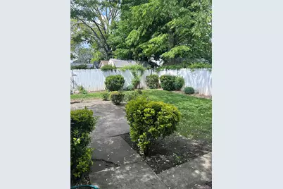 200-21 Linden Boulevard, Saint Albans, NY 11412 - Photo 12