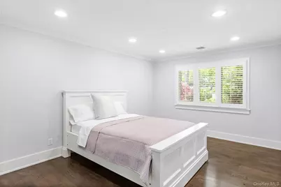 90 Rogers Avenue, Westhampton Beach, NY 11978 - Photo 6