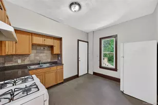 43 High St, Poughkeepsie, NY 12601 - Photo 10