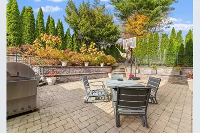 6 Hunting Ridge Road, White Plains, NY 10605 - Photo 26