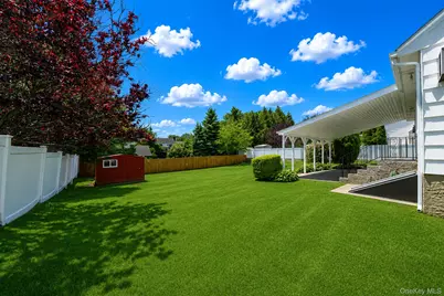 66 Henry Avenue, Babylon, NY 11702 - Photo 10