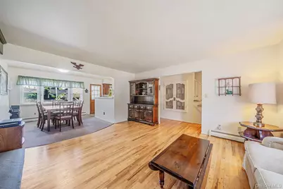 66 Henry Avenue, Babylon, NY 11702 - Photo 14