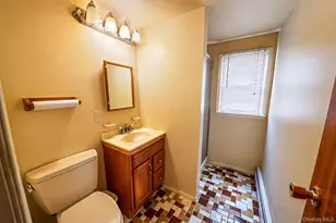 66 Henry Ave., Babylon, NY 11702 - Photo 38