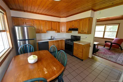 68 Post Street, Saugerties, NY 12477 - Photo 10