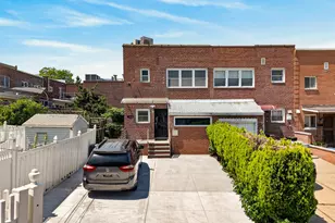 12-22 151st Pl, Whitestone, NY 11357 - Photo 2