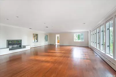10 Plum Beach Point Road, Sands Point, NY 11050 - Photo 4