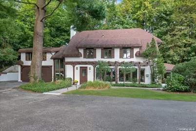 10 Plum Beach Point Road, Sands Point, NY 11050 - Photo 16