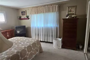 2127 Leighton Rd, Elmont, NY 11003 - Photo 16