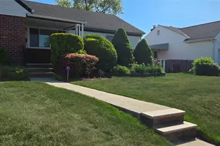 2127 Leighton Rd, Elmont, NY 11003 - Photo 2