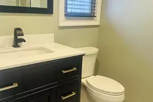 113 Alicia Dr, North Babylon, NY 11703 - Photo 20