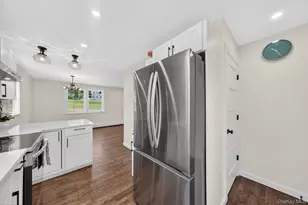 512 Riley Rd, New Windsor, NY 12553 - Photo 14