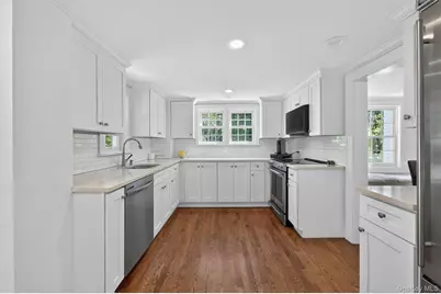 31 Avenue A, Mount Kisco, NY 10549 - Photo 10